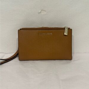 Michael Kors Tan Leather wristlet